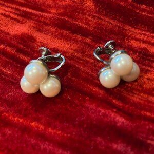 Faux Pearl clip on earrings